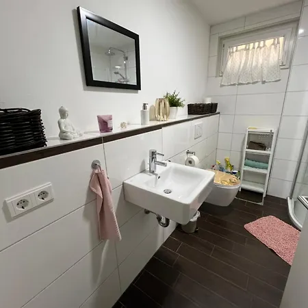 Apartamento Gemuetliche Einliegerwohnung Schönaich