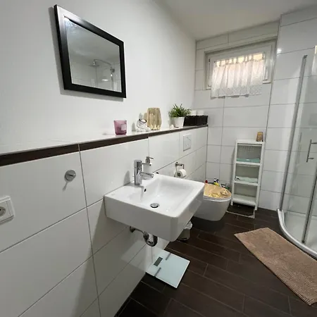 Apartamento Gemuetliche Einliegerwohnung Schönaich