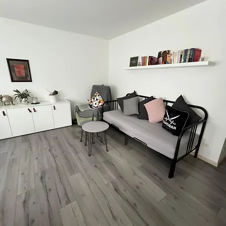 Gemuetliche 2-zimmerwohnung, * Schönaich